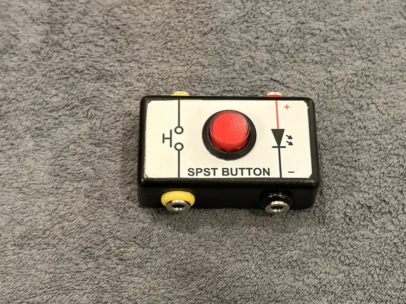BushieBoy push button module with red button
